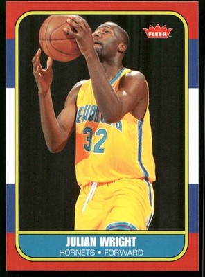 Julian Wright Rookie - 2007-08 Fleer Basketball