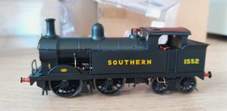 Hornby 00 Gauge R3763 SR Southern H Class 1552 0 4 4 Tank Used VGC