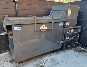 CRAM-A-LOT  CS.5 APARTMENT 1/2 YARD SPACE SAVER TWIN CYLINDER TRASH COMPACTOR