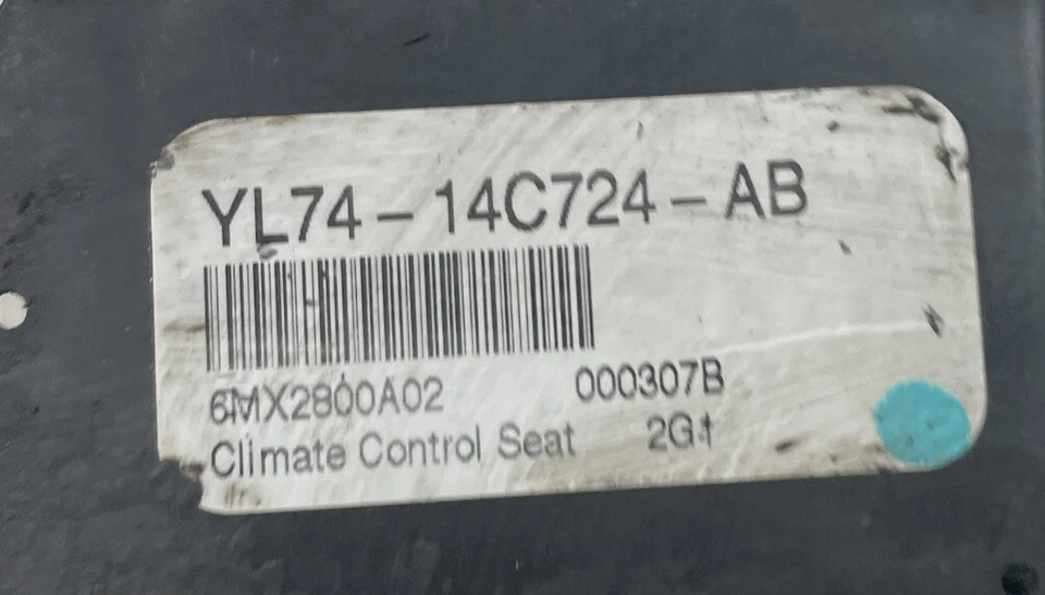 2000-03 LLINCOLN НАВИГАТОР ПОДОГРЕВ СИДЕНЬЯ КЛИМАТ CTRL YL74-14C724-AB - Изображение 3 из 4