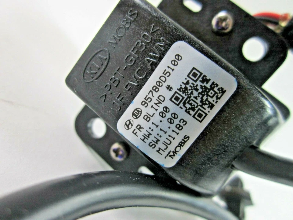 GENUINE !! FRONT BLIND CAMERA FITS 2017-2018 KIA OPTIMA 95780-D5100 Foto 2 de 4