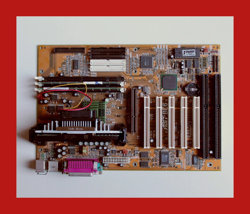 Abit BE6 rig ⭐️ CPU P3 450 + 512MB RAM - Vintage Slot 1 Scheda madre motherboard - Immagine 4 di 4