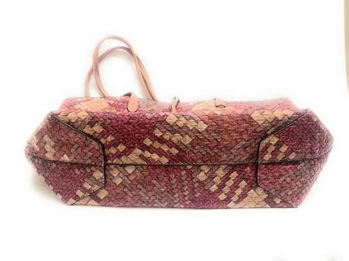 Lou Lou Vegan Leather Tote Woven Texture Pattern - Picture 5 of 7