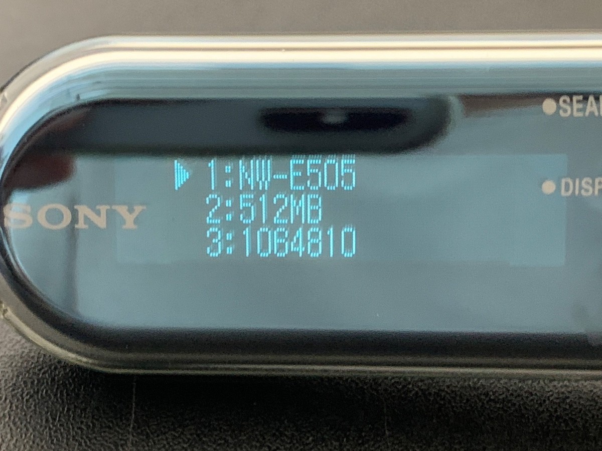 SONY ウォークマン NW-E505 ブルー Sony Walkman NW-E505 Blue ( 512 MB ) Digital Media Player