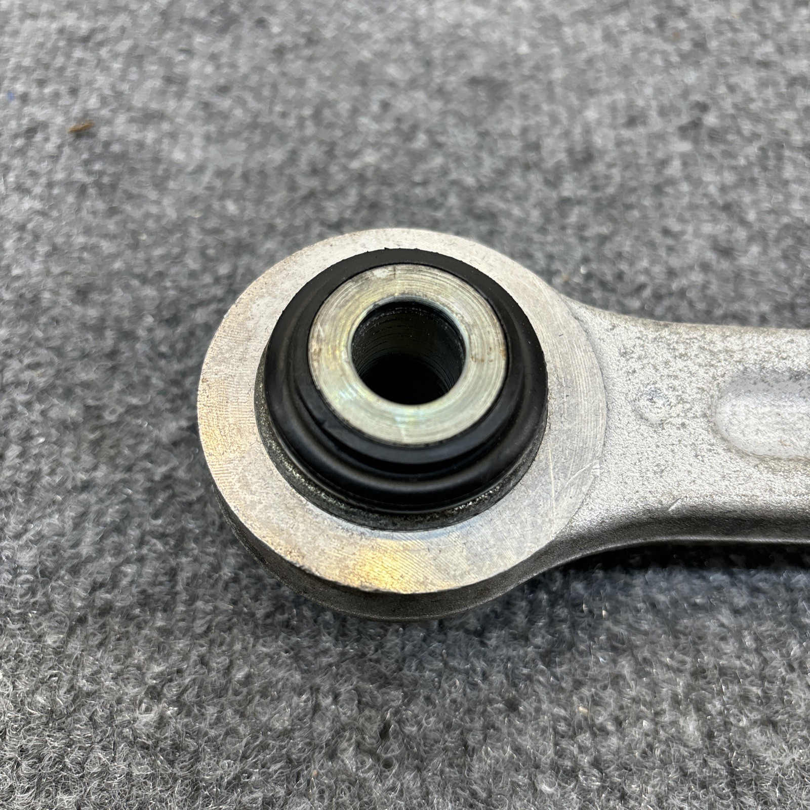✅ 2014 - 2019 MASERATI GHIBLI OEM REAR LEFT UPPER CONTROL ARM 670006273