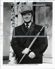 1968 Press Photo Actor Patrick MacNee - pix33546