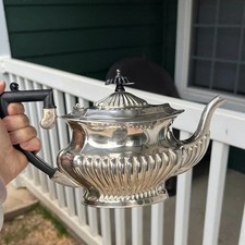 Cheltenham Sheffield England 02002 EPNS Classic Silver Coffee Pot w/Black Handle