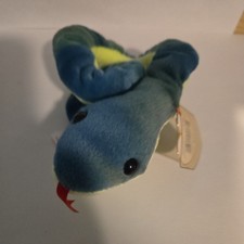 Ty Beanie Baby Hissy the Snake DOB April 4, 1997 MWMT Free Shipping