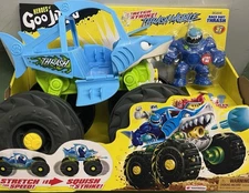 Heroes of Goo Jit Zu Stretch and Strike Thrash Mobile Vehicle Missiles Truck NEW