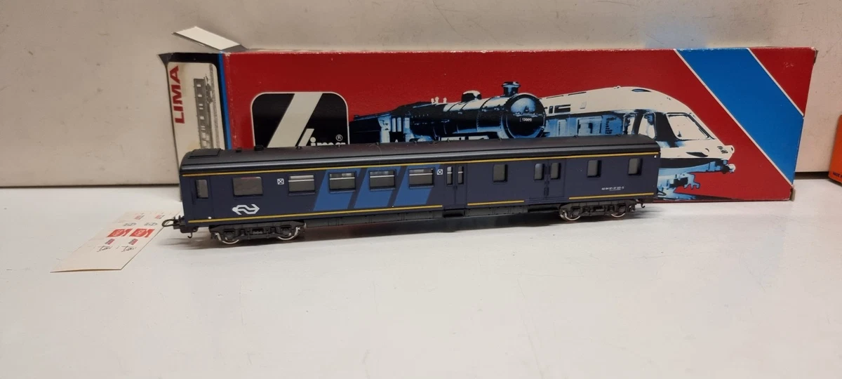 Wagon Voyageurs 2ème Classe SNCF TGV Sud Est HO Lima - Bon état, Vitres Manquantes