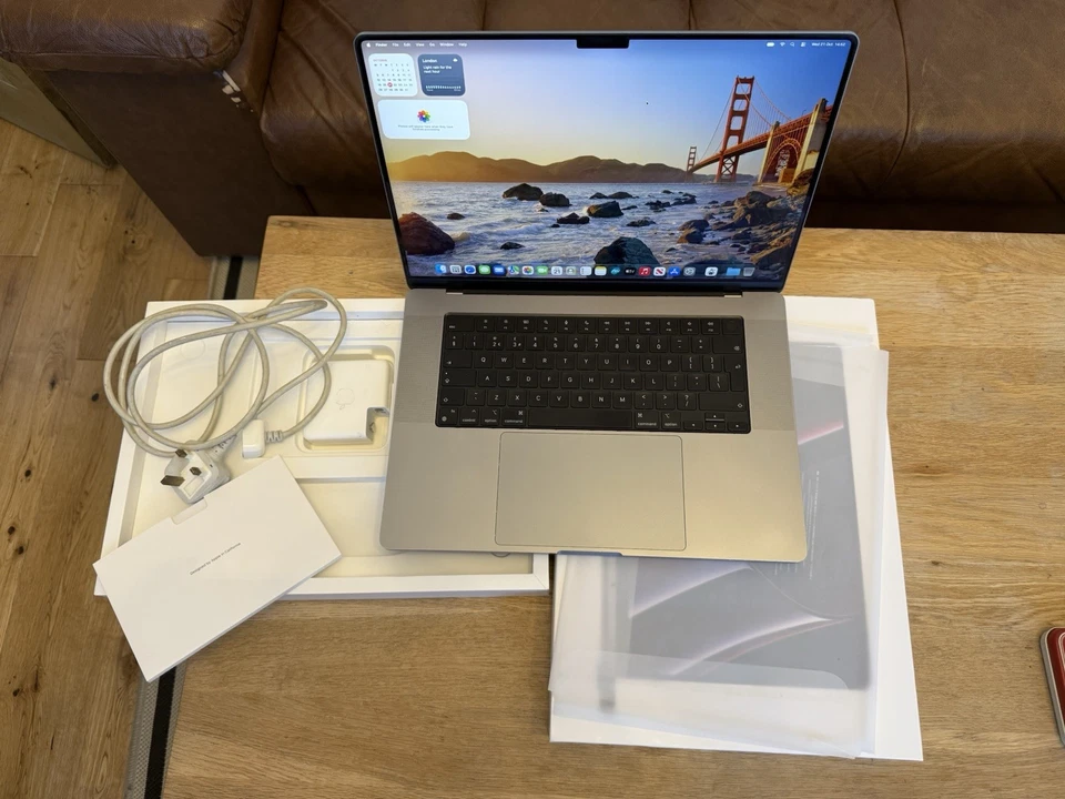 Apple MacBook Pro 16" M2 Pro · 16GB · 512GB, photo 1 of 5
