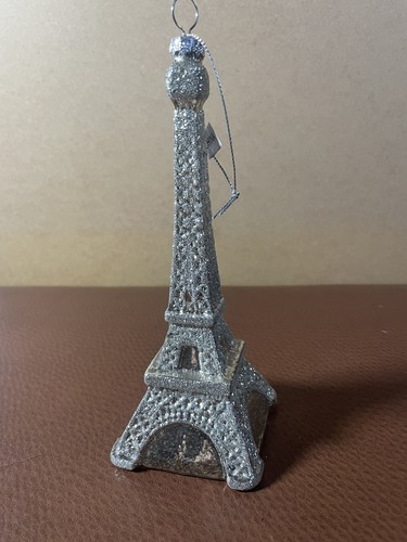 BLOWN GLASS EIFFEL TOWER CHRISTMAS ORNAMENT - Picture 4 of 8