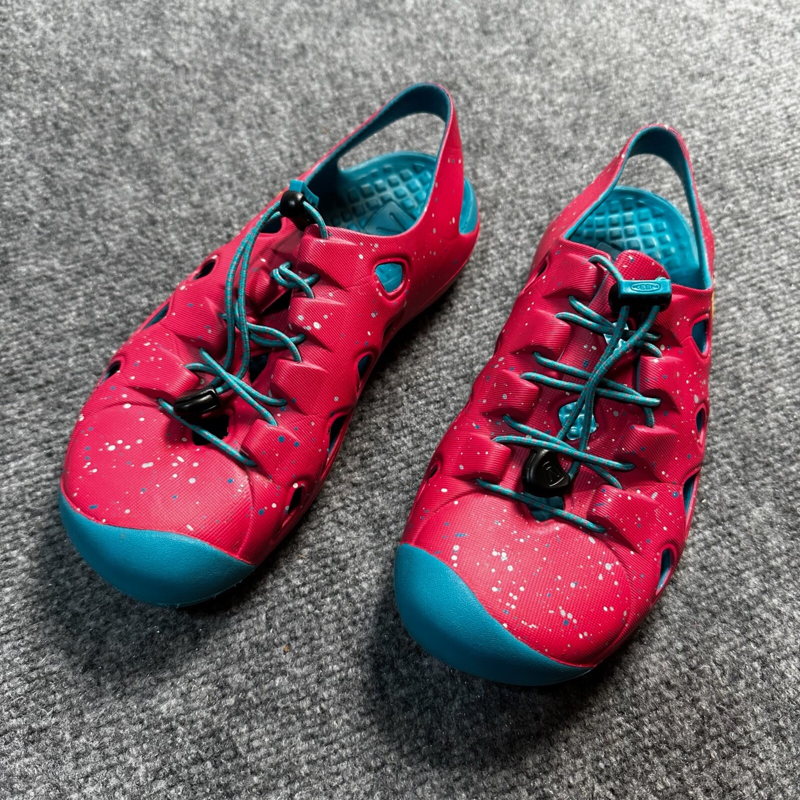 Scarpe Keen Ragazze 4 Splatter Rosa Gomma Slip On Rio Slingback Impermeabili