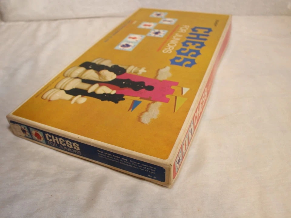 Chess for Juniors 1965 Selchow & Righter - Image 4 of 4