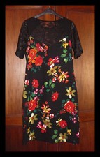 Superbe/Robe/Noir/Fleurs Rouge/Dentelle/Pin Up/Rockabilly/Rock/Mode, 38/40, Neuf