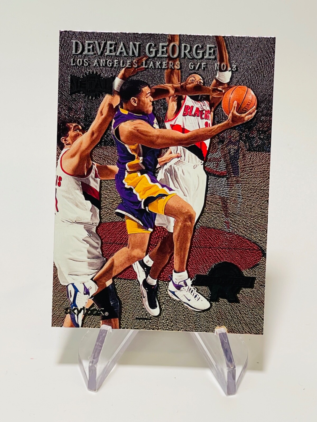DEVEAN GEORGE 1999-00 Skybox Metal #174 RC Rookie Lakers