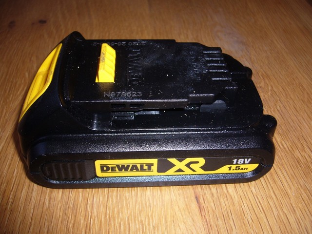 Dcb181 аккумулятор dewalt