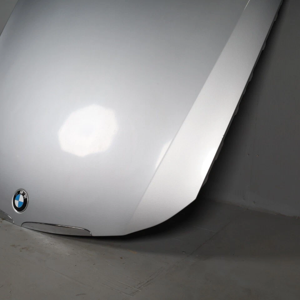 2006-2008 BMW 325i 328i 330i 335i E90 Sedan Hood Silver 41617140729 OEM Used - Imagem 2 de 4