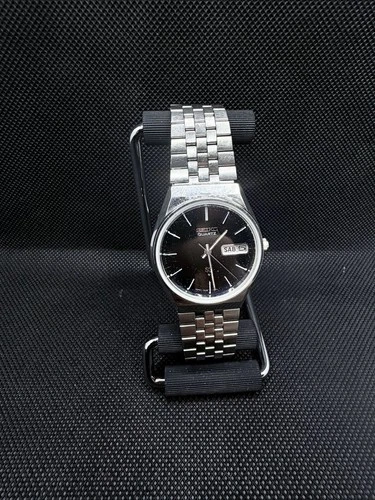Vintage Seiko 7546-7119 Quartz Day-Date Black Dial Stainless Steel Japan