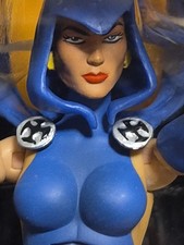 DC UNIVERSE CLASSICS SERIES 15  RAVEN  - MIP w  VALIDUS BAF Part