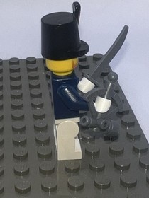 Lego Pirates Chess King Minifigure pi176 40158 Pirates Chess Set Sextant Sword