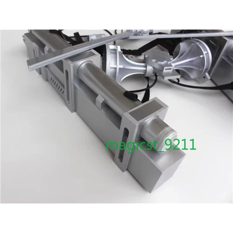 Attack on Titan Anime 3D Maneuver Gear Cosplay Prop Set Blade Wearable Halloween - Image 3 of 4