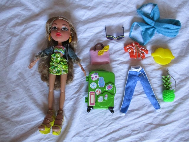bratz study abroad sasha