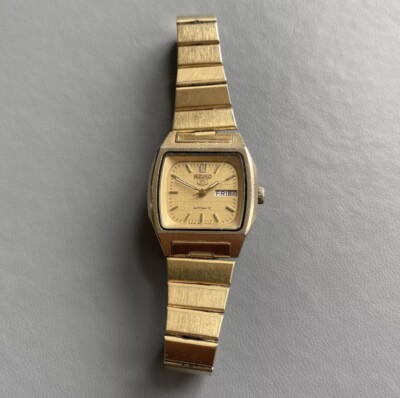 Vintage Seiko Automatic 4206-5560 Ladies Wristwatch. Balance Is OK. For Repair