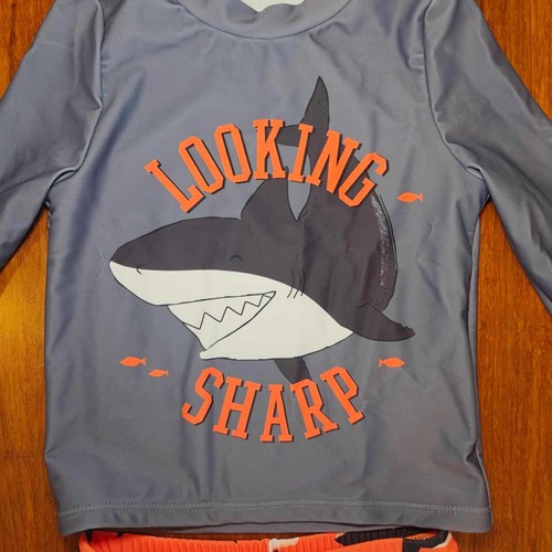 Shein Boys 8 swimsuit set shark 130 long sleeve - Picture 3 of 7