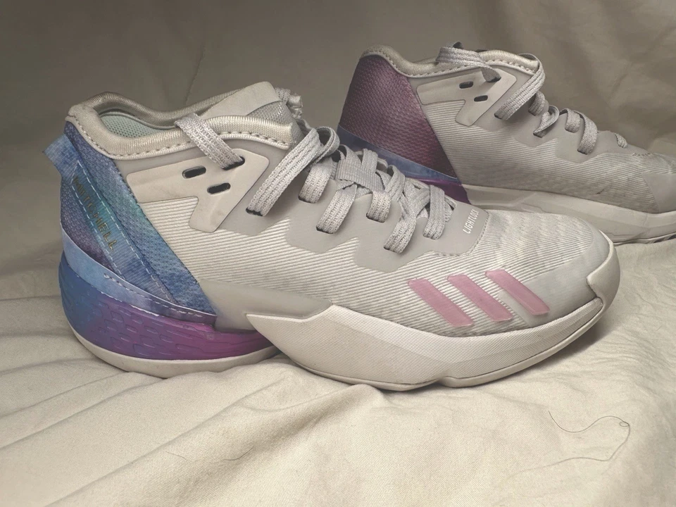 Adidas Basketball D.O.N. Issue 4 Donavan Mitchel white-gray purple Kids Size 1 - Image 3 of 4