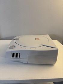 SEGA Dreamcast Ultimate Gaming System White Console Brand New VA1