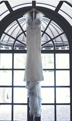 Used Once Berta Bridal Lace Pearl Wedding Dress US Size 2