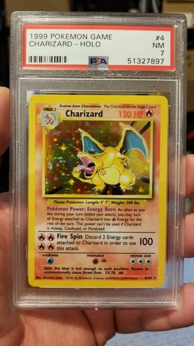PSA 7 1999 Charizard 4/102 Holo Base Set unlimited Pokemon card Near Mint wotc