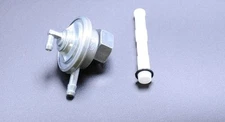 FUEL tank mounted PETCOCK- 50cc Taiwan scooters 2stroke -Vento Zipr3i Buddy-833E