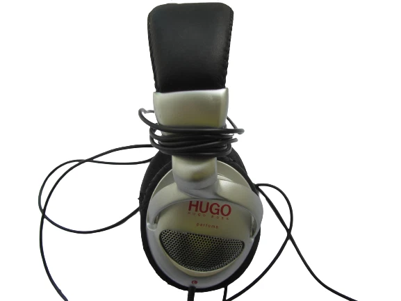 Hugo boss parfums headphones price deals