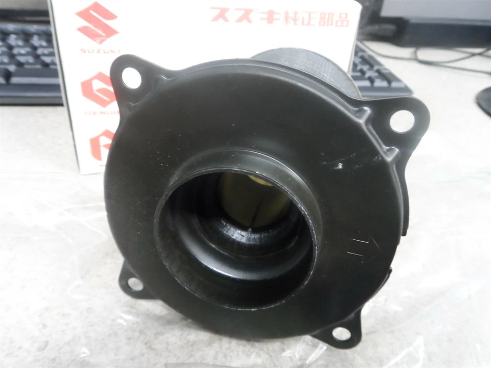 Filtro de aire fabricante original Suzuki 1997-04 VZ800 Marauder 13780-48E00 nuevo de lote original Foto 3 de 4