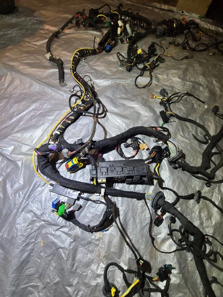 Arnés de cableado de chasis McLaren 570 GT modelos 2016-2018 Foto 3 de 4