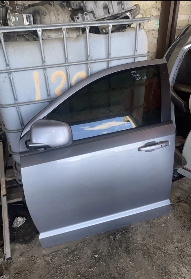 2012-2019 Dodge Journey Driver Front Door LH Gray  - Image 2 of 4