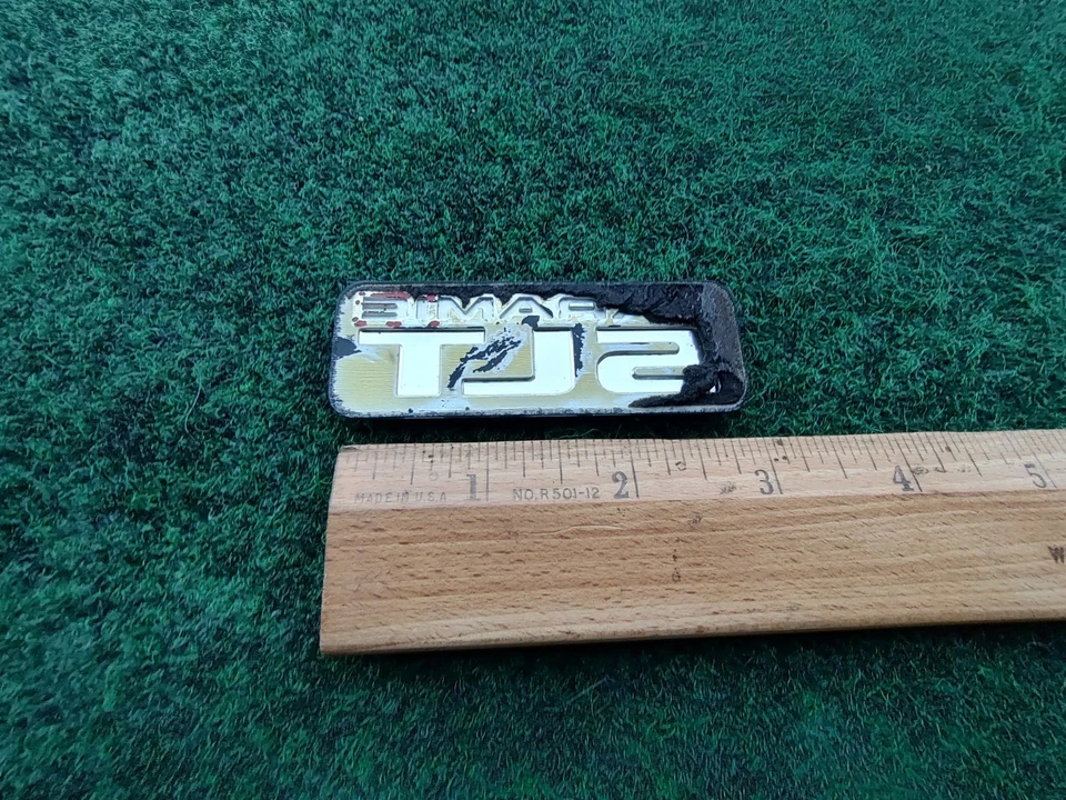 94 95 96 97 98 99 00 01 DODGE RAM SLT LARAMIE EMBLEMA LATERAL LOGOTIPO EMBLEMA 8L9 - Imagem 4 de 4