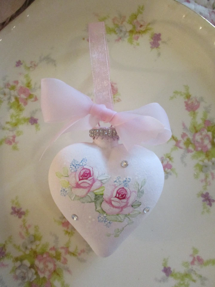 Adornos de corazón de vidrio pintado a mano - Juego de dos - #2 Foto 3 de 4