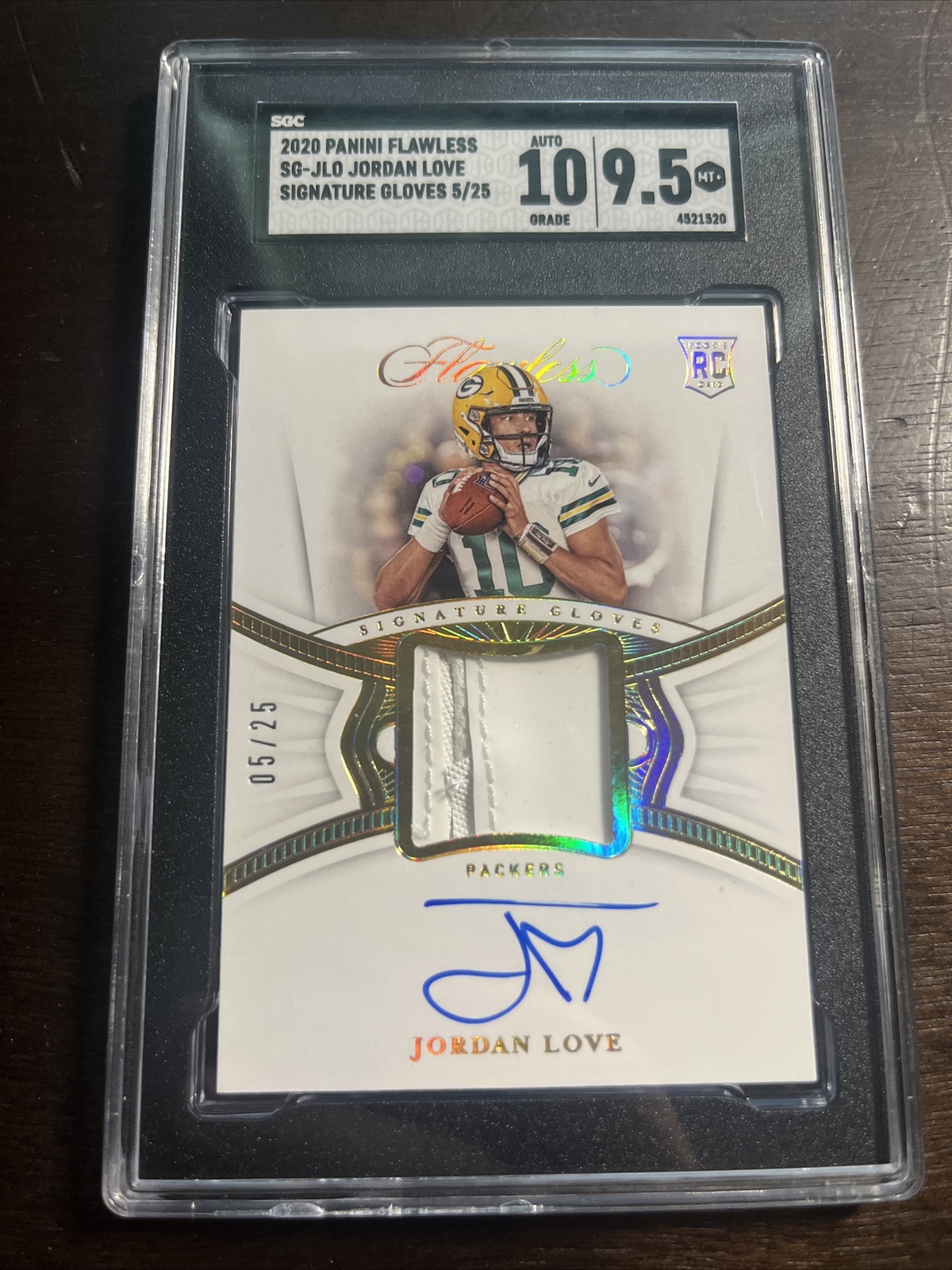 Jordan Love Panini Flawless Signature Gloves #SGJLO Base