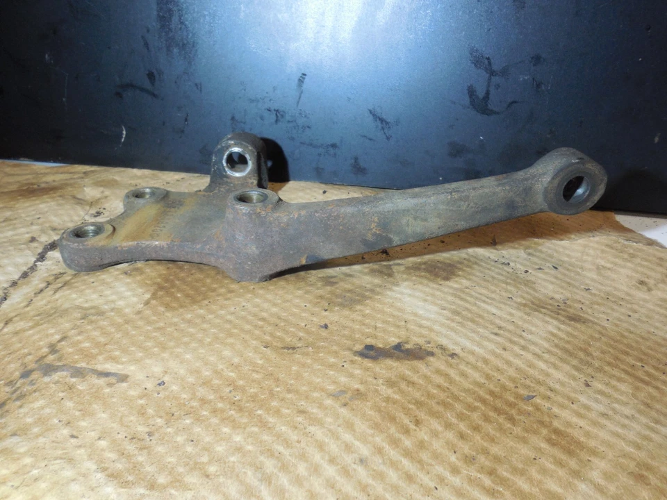 Front Right Steering Control Knuckle 1073320920 86-89 Mercedes Benz R107 560SL - Image 4 of 4