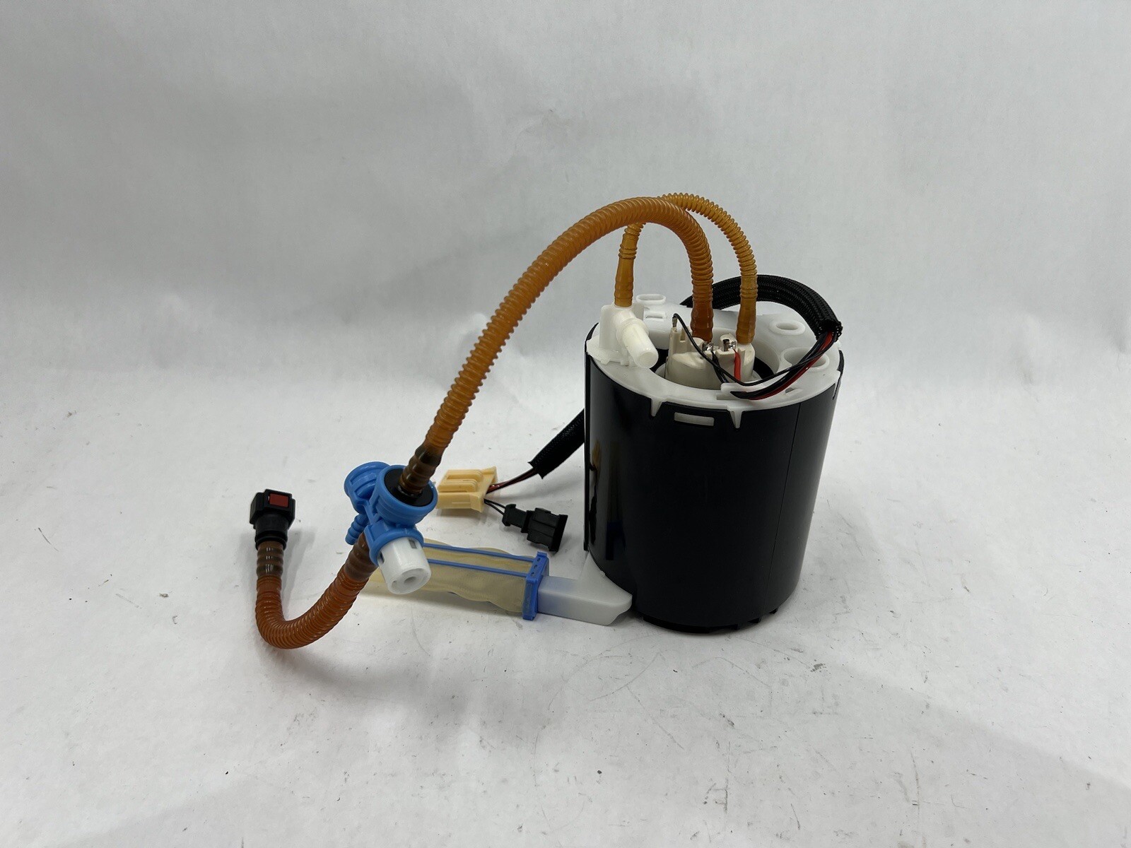 2016-2017 McLaren 650S 2016 Right Passenger Engine Motor Gas Fuel Pump 11K0004CP