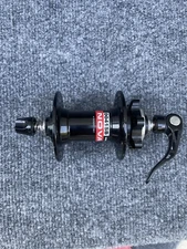 Novatec front 100mm Q/R front hub 6 bolt disc  D041SB 24 hole sealed bearings