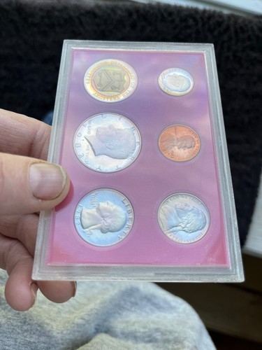 1982 US Proof 5+1 tkn Coin Set Naturally Toned! VERY RARE FIND TONED COIN SET! - Picture 12 of 20