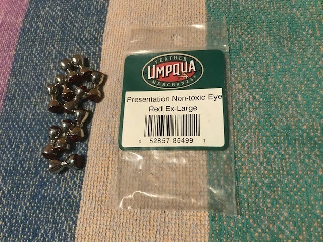 Umpqua Pluma Comerciantes Presentación Ojos No Tóxicos Talla M, L y XL Foto 3 de 3