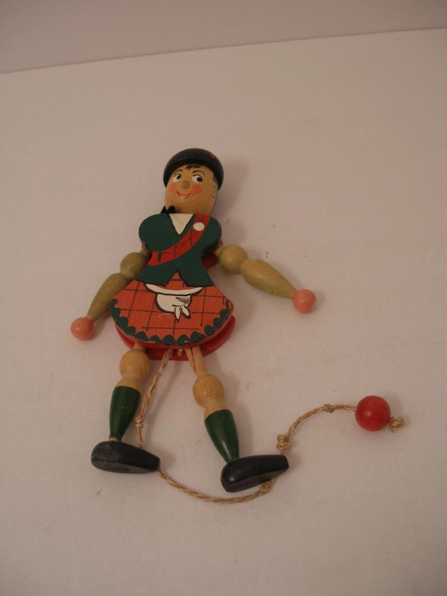 Vtg Scottish man w udder PULL STRING WOOD JUMPER PUPPET Arms