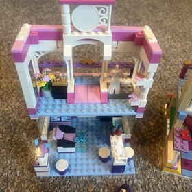 LEGO Friends: Heartlake Shopping Mall 41058 ~ 100% Complete with Manual (No Box)
