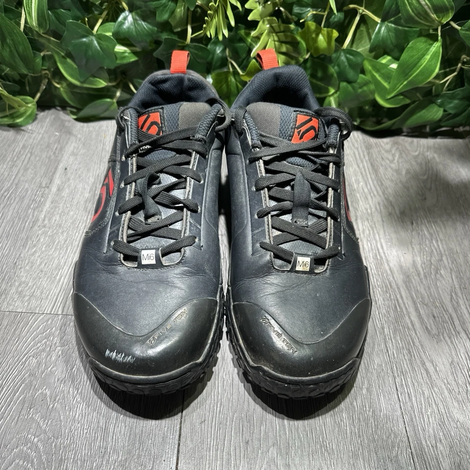 FiveTen Impact VXI MI6 Shoes MENS 10.5 Black Blue Low Top Stealth Rubber - Image 2 of 4