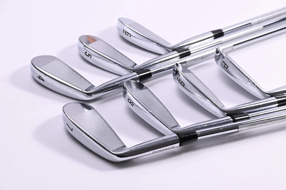 Nike VR Forged Pro Combo 2011 Irons / 4-PW / Regular Flex Dynamic Gold R300 - Image 4 of 4